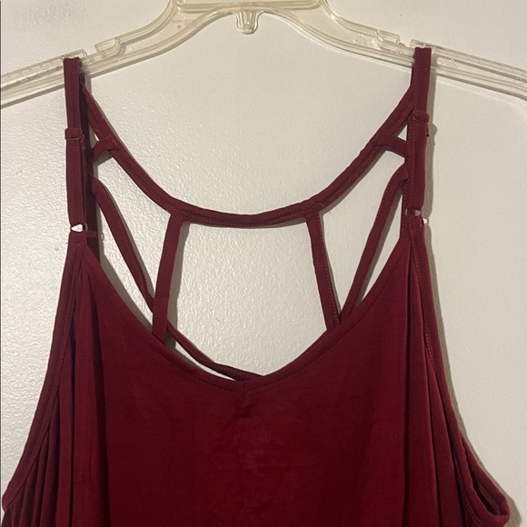Torrid wine color adjustable spaghetti strap flowy camisole NWT - Picture 6 of 10